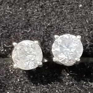 1.05 ct Colorless Certified Diamond Earrings $3700